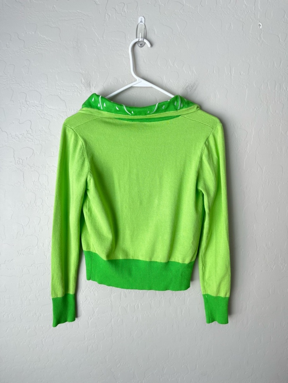 Voodoo Vixen Izzie Lime Embroidered Cardigan Sweater Green Size Medium - Picture 4 of 7